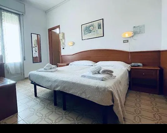 Hotel Villa Verde 3* San Mauro Mare